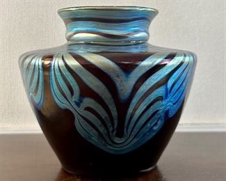 Modern unsigned Durand style vase, iridescent
