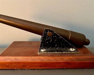 Small Desk Top Cannon