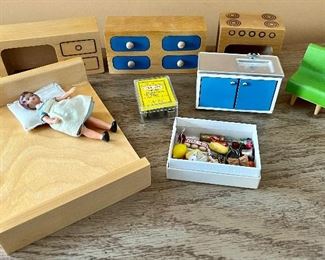 Vintage Creative Playthings (Finland)