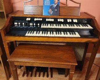 Hammond electric organ