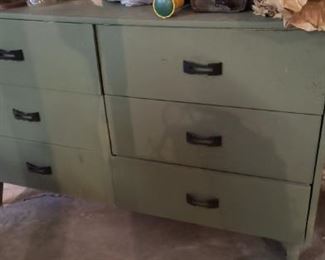 MCM dresser