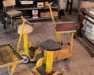 Industrial electric three-wheel scooters 