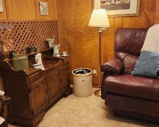 10 gallon pottery crock