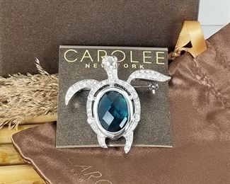 Carolee crystal turtle brooch