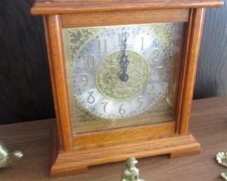 Oak Mantle Clock