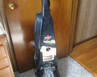 Bissell Pro Heat Carpet Cleaner