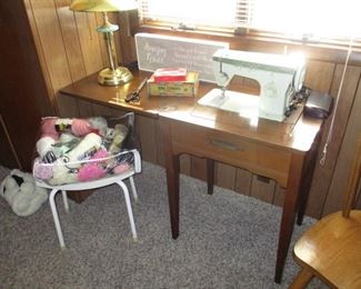 Singer Sewing Machine