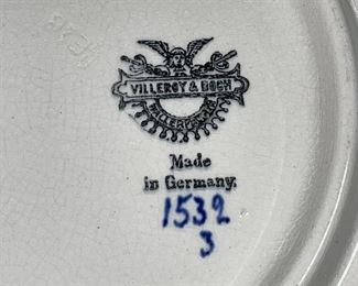 Villeroy and Boch Blue Delft Charger