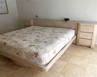 Pedestal Platform Bed wNightstands
