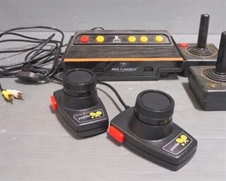 Atari Flashback 6 Classic Game Console In Original Box And Tzumi Dream Vision Virtual Reality Smartphone Headset