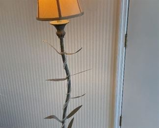 kaarenssaleleaflamp