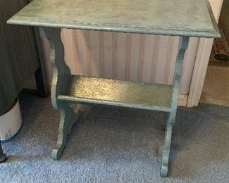 Accent Table
Small painted wood accent table with book shelf&nbsp;