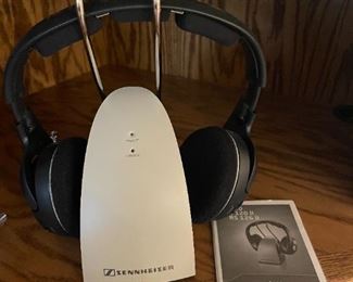 Sennheizer Headphones w/Dock & Booklet--Fancy!