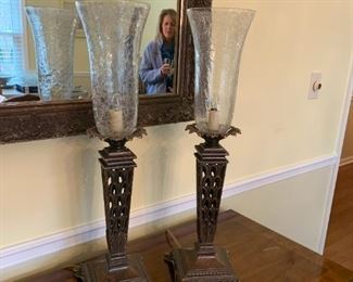 #17	Set of 2 Heavy Metal Buffet Lamps w/crackel Glass Globe - 25" Tall 	 $60.00 			
