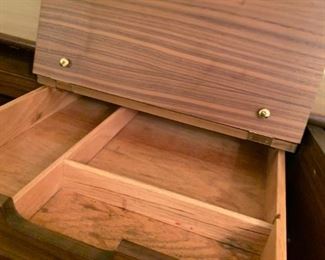 #54	Drexel Bachelors chest w/2 Doors & Top drawer w/pop-up Valet and 4 drawers - 42x20x48	 $400.00 			
