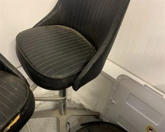   			
#169	Chromcraft bar stool black 31 inch tall 	 $75.00 			
