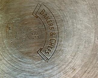 #210	Kitchen	Bakers and Chefs 2 large skillets	 $20.00 			
