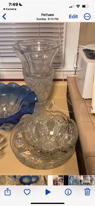 Cut glasss and lead glass vase