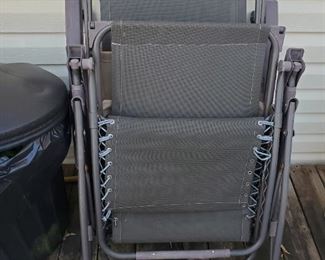 (2) matching lawnchairs