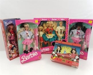 Barbie Star Wars Disney Sports Memorabilia Beatles Digimon Captain Power Dolls Collectibles Comics