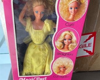 Magic Curl Barbie