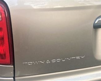 Chrysler Limited "All Wheel Drive" Town & Country Van