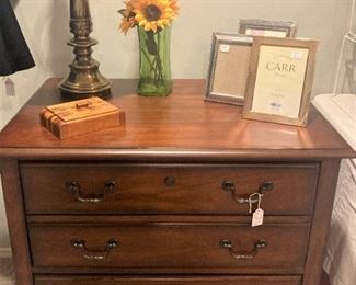 4-drawer chest