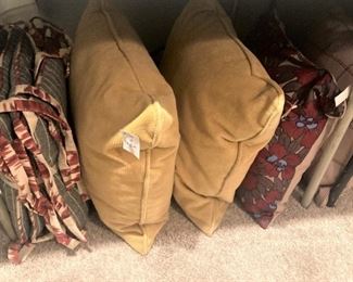 Decorative pillows