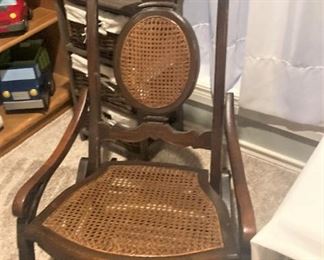 Antique collapsible rocker 