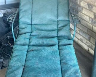 Chaise lounge
