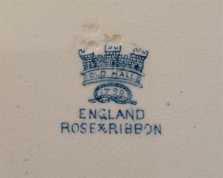 Old Hall Rose and Ribbon dinnerware