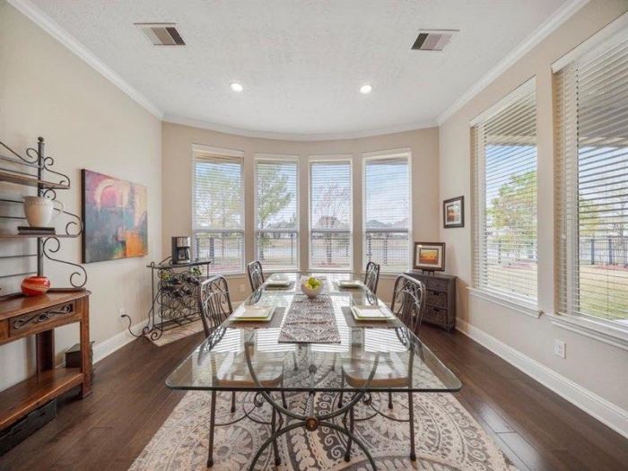 Houston Estate Sales/Auctions Luxury Estate... starts on 2/18/2023