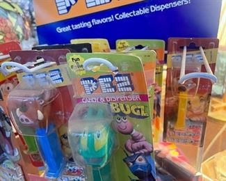 THE VINTAGE PEZ STAND - HIGHLY COLLECTIBLE!