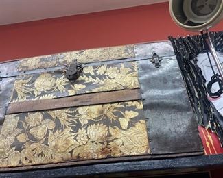 THIS STEAMER 1ST CLASS ANTIQUE TRUNK CAME FROM PRISCILLA PRESLEY'S HOME...