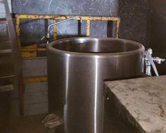 Stainless steel vat