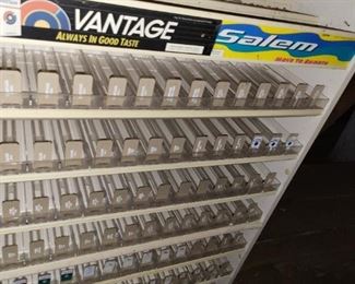 Cigarette display rack