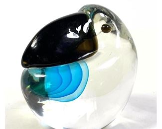 Lot 823 A ZANELLA Art Glass Bird. Clear body with Sommerso blue interior. Dark beak. Signed. 