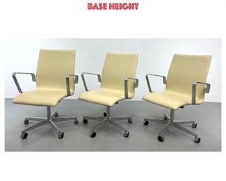 Lot 1176 Three Arne Jacobsen Low Back Oxford Chairs for Fritz Hansen in white leather. Five star base height 