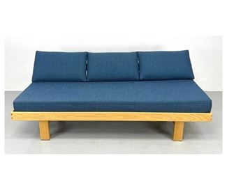 Lot 1234 Charles Webb Studio Day Bed Sofa. 
