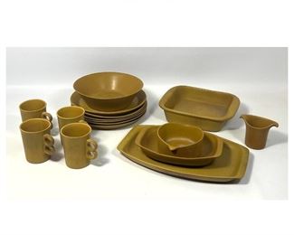 Lot 1373 David Gil Bennington Pottery Dish Trays, Mugs, Bowls, etc. 