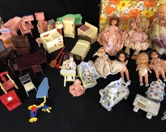 Dolls Doll House Furniture