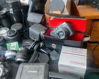 Cameras/ Lenses/ camera Bags