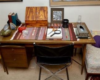Paul Mccobb Desk
