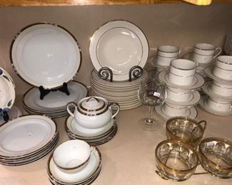 Hand painted NORITAKE china set - "Chanossa"