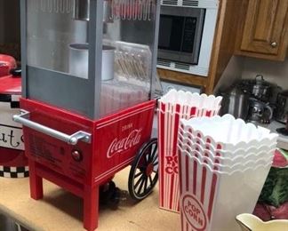 Coke popcorn maker and cups