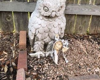 Mr. Owl - how many licks does it take to get to the center of a Tootsie-Pop?