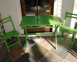 Cute Painted Bistro Table & Chairs