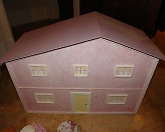 Childs Doll House