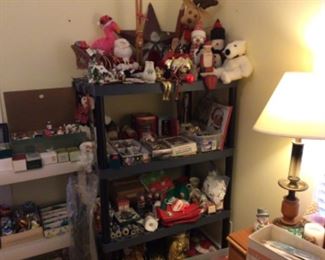 Tons of Nice Christmas Items