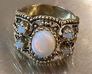 14k Gold Five Stone Opal Ring